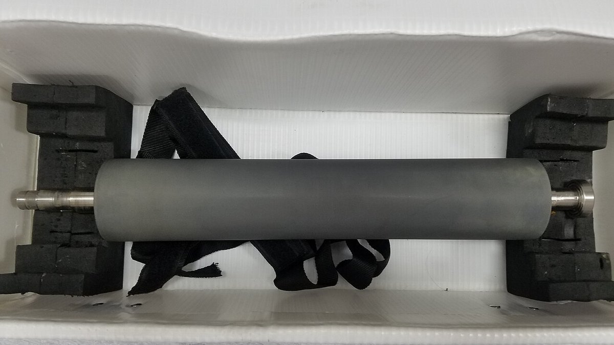 High-precision anilox ceramic roll and metering roller for coating and ink dispersion